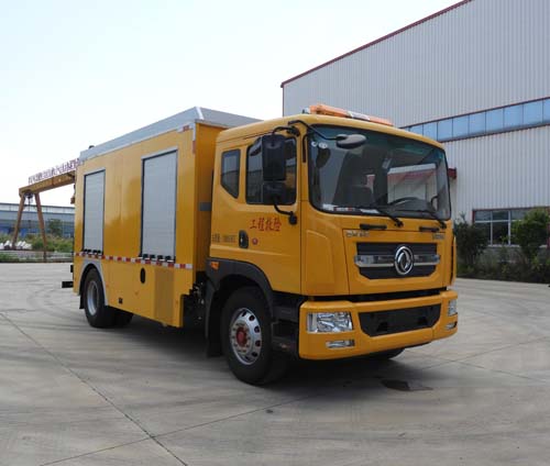 桐工牌TBJ5100XXH型救险车
