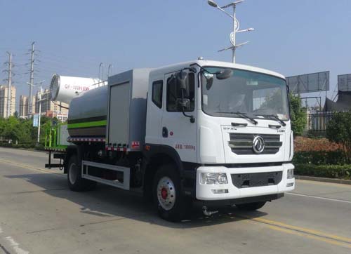 抑尘车