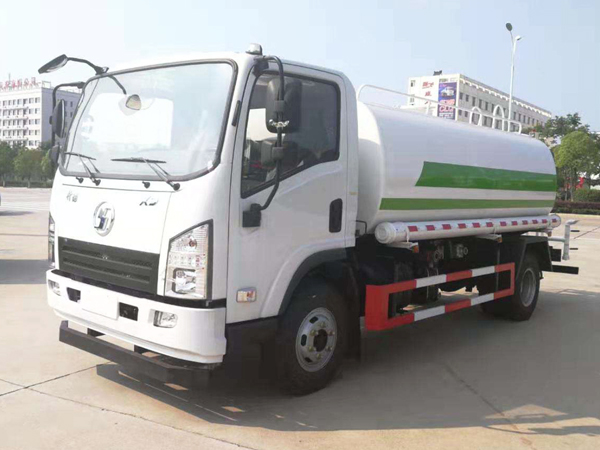 陕汽轩德11吨洒水车