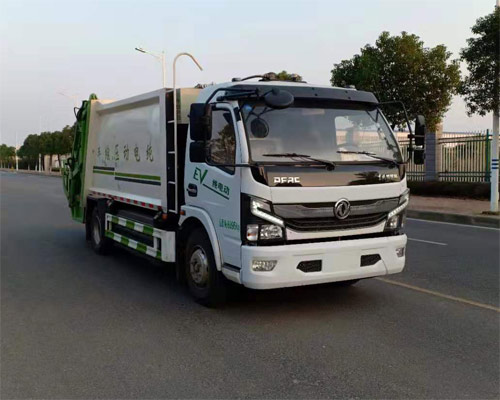 垃圾车